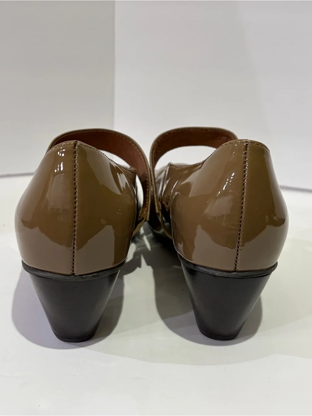 Hotter Emerald Comfort Concept Patent Mary Jane Heels 10 NWOT